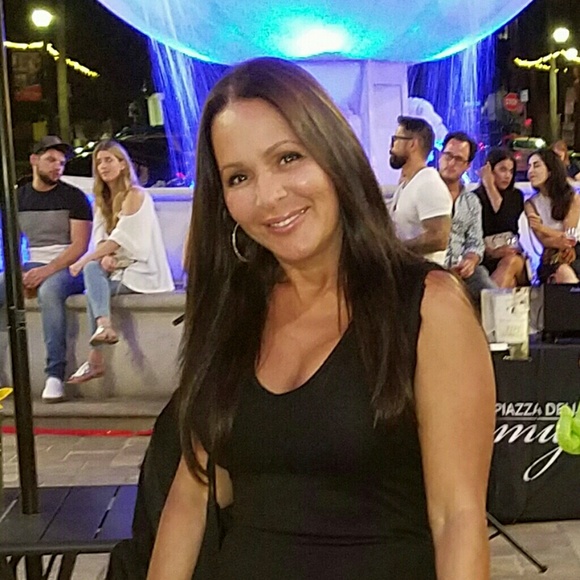 Meet your Posher, Jacqueline - Picture 2 of 2